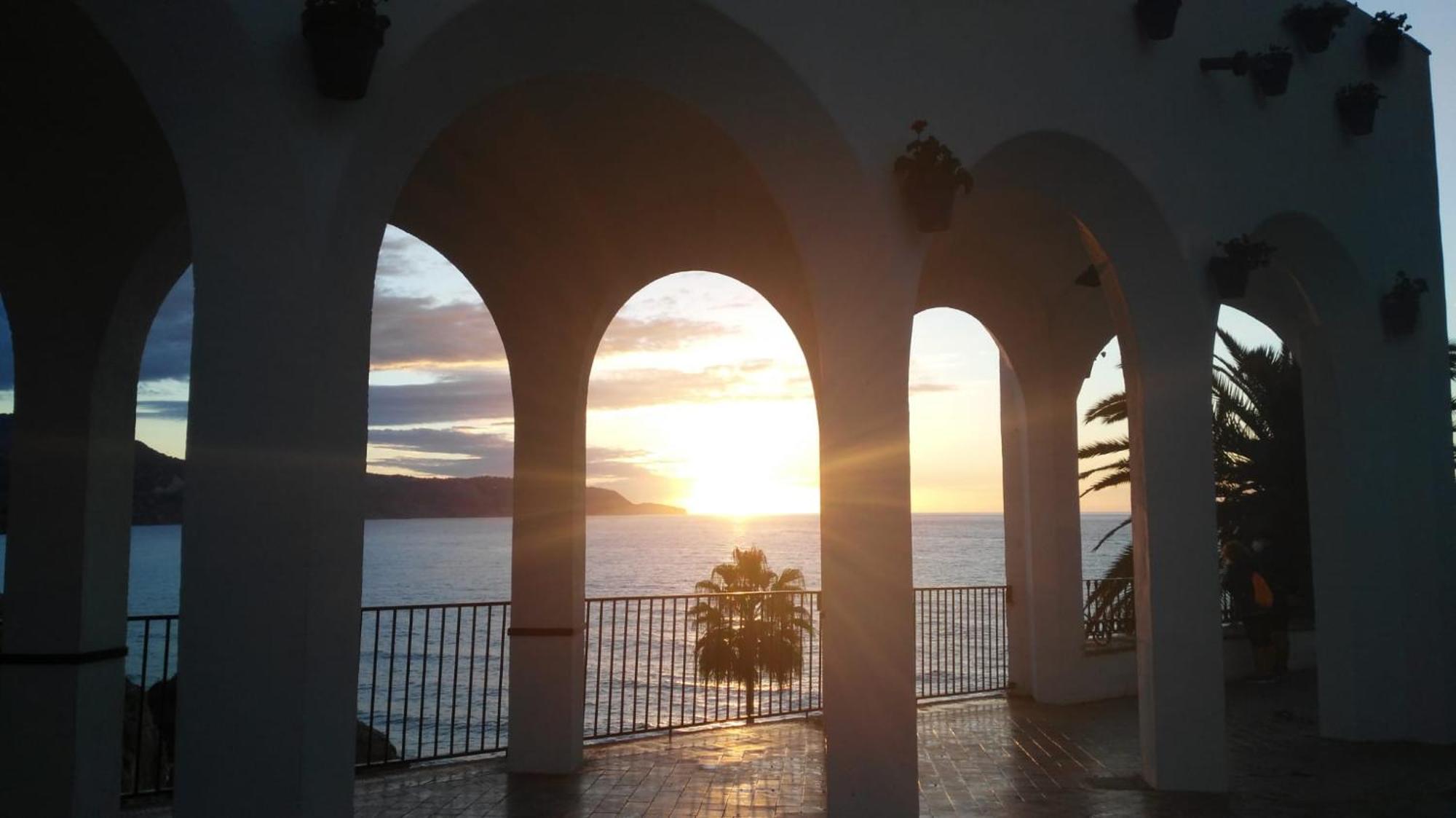 Torresol Sea View Apartment Nerja Exterior photo